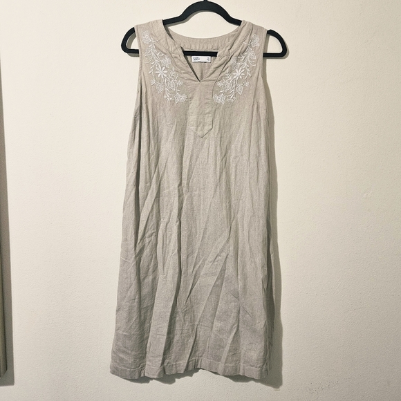 Croft & Barrow Embroidered Dress - Picture 1 of 6